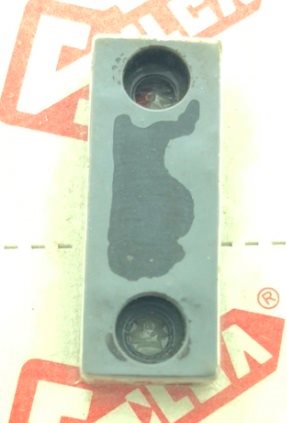 HOLDING PLATE