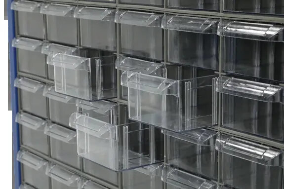 STANDAARD KLEINMATERIAAL KAST MET INHOUD 132-DELIG 4