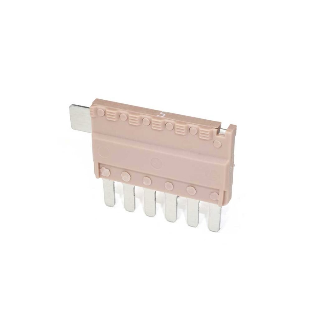 MULTI STEEKZEKERING 32V 6-POLIG 5A